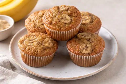 Imagen ilustrativa de Muffins proteicos de plátano